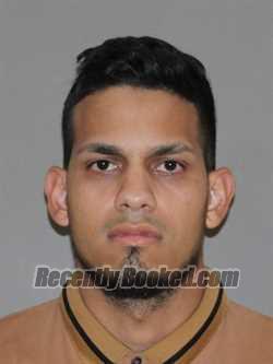 Recent Mugshot Image for Alejandro J Vera Urieta in Denton County, Texas