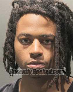 Recent Mugshot Image for CARLOS OWEN HENDERSON in Arlington County, Virginia