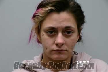 Recent Mugshot Image for Alexis B Wade in Dickenson County, Virginia