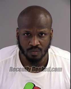 Recent Booking / Mugshot for LATRONE RAMON MAXWELL in Henrico County