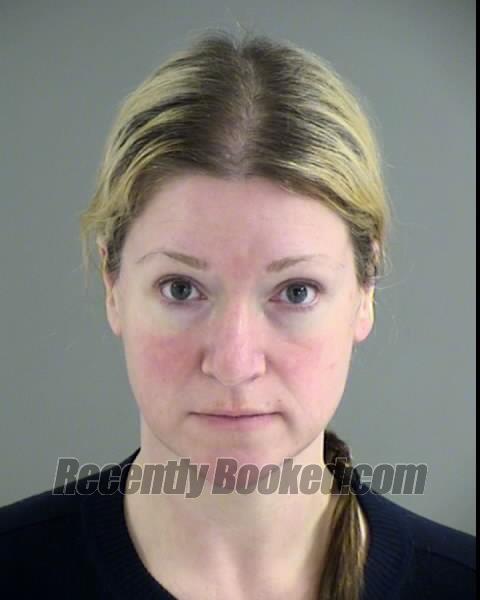 Recent Mugshot Image for JENNIFER DENISE HUTTER in Henrico County, Virginia