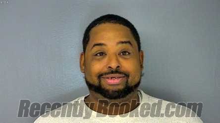 Recent Mugshot Image for DERRICK DONNELL JONES in James City County, Virginia
