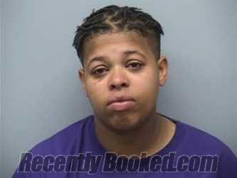 Recent Mugshot Image for DEMETRICE ZHANE MADISON in Roanoke County, Virginia