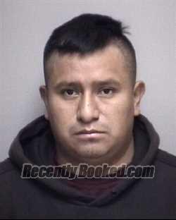 Recent Mugshot Image for ARMANDO SAMUEL LOOL VICENTE in Galveston County, Texas