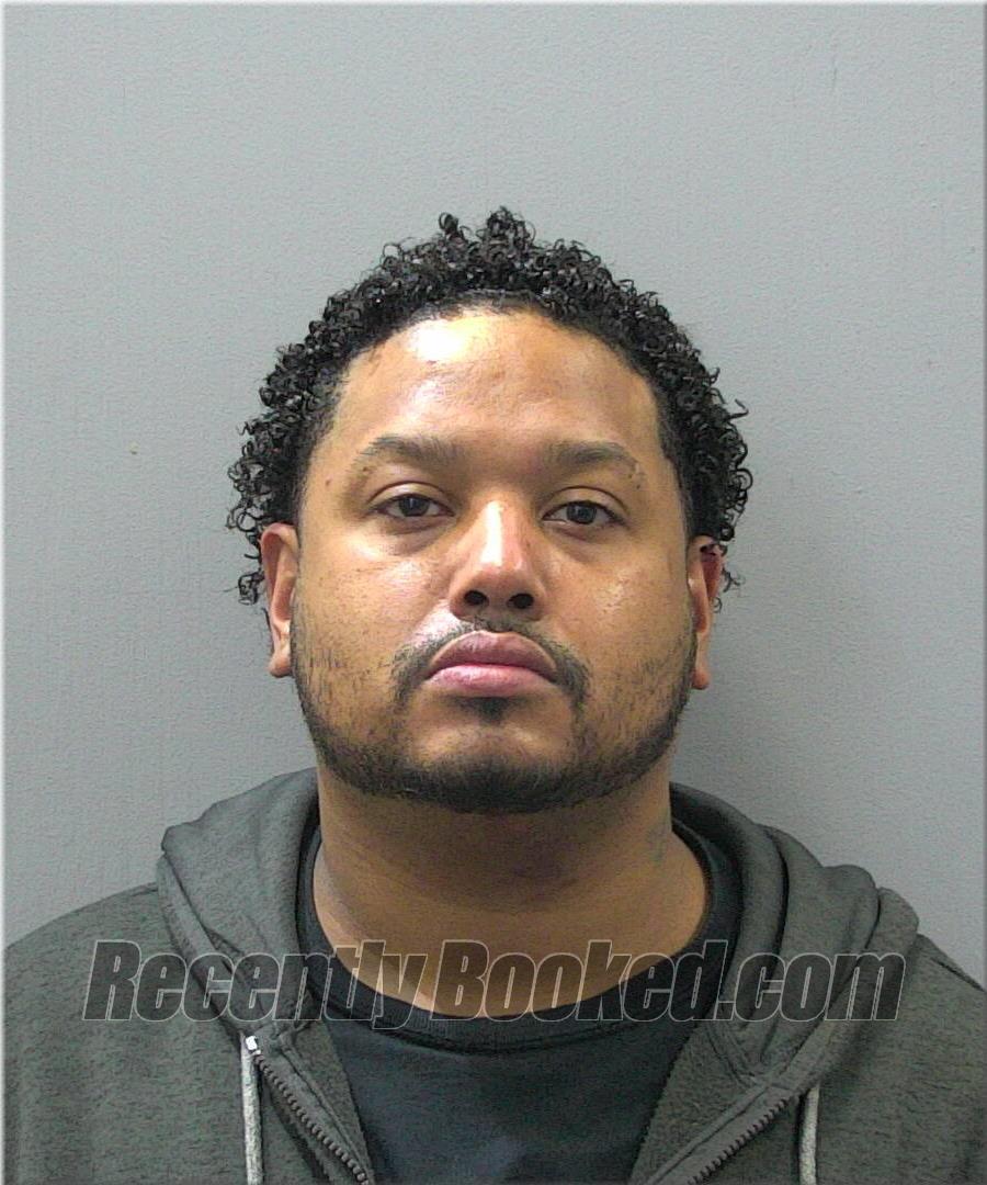 David R Rosa Milwaukee Recent Booking / Mugshot for David Rosa in Milwaukee County, Wisconsin
