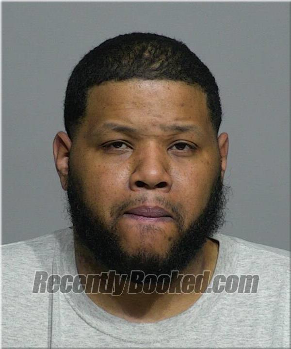 Recent Booking / Mugshot for Christopher Hawkins in Milwaukee County ...