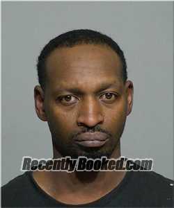 Recent Booking / Mugshot for Harold Robinson in Milwaukee County, Wisconsin