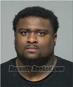 Edrick Mccroy Recent Booking / Mugshot for Sevahn Mccroy in Milwaukee County, Wisconsin