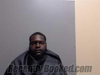 Recent Mugshot Image for TRAVEON MARQUEZ LANIER in Gregg County, Texas