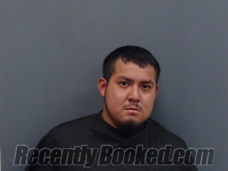 Recent Mugshot Image for EDGAR EMMANUEL YANEZ-DIAZ in Gregg County, Texas