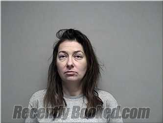 Recent Mugshot Image for Jennifer Wiley in Walworth County, Wisconsin