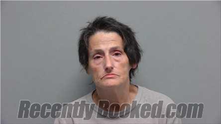 Recent Mugshot Image for Angela Dunaway in Walworth County, Wisconsin