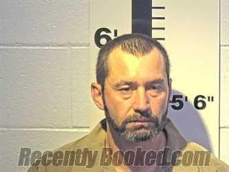 Recent Mugshot Image for DERRECK N SLAVEN in Claiborne County, Tennessee