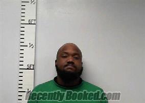 Recent Mugshot Image for Eric Cornelius Wallace in Hardin County, Texas