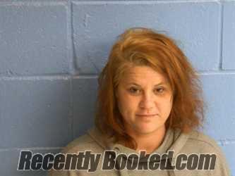 Recent Mugshot Image for LINDSEY BROOKE HOOPER in Humphreys County, Tennessee