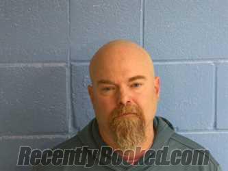 Recent Mugshot Image for GREGORY KEITH SCHWERDTFEGER in Humphreys County, Tennessee