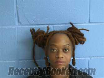 Recent Mugshot Image for TYONNA MICHELLE CEASER in Humphreys County, Tennessee