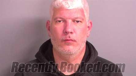 Recent Mugshot Image for LARRY DUSTIN BURGER in Sumner County, Tennessee