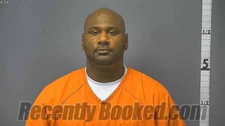 Recent Mugshot Image for TYRONE MARQUISE SCOTT in Staunton County, Virginia