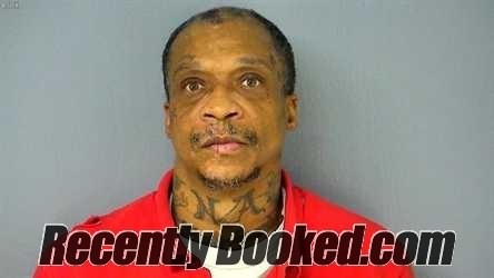 Recent Mugshot Image for JONATHAN ONEAL WALLACE in Poquoson County, Virginia