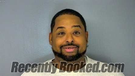Recent Mugshot Image for DERRICK DONNELL JONES in Williamsburg County, Virginia