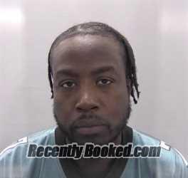 Recent Mugshot Image for Anthony Daron Junior Dixon in Chesapeake County, Virginia