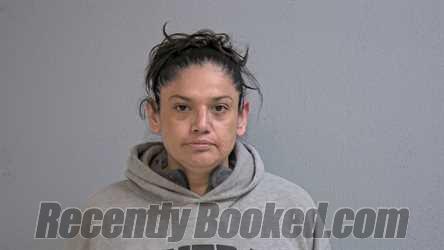 Recent Booking / Mugshot for ESMERALDA MUNOZ in Hidalgo County, Texas