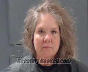 Recent Booking / Mugshot for CHAUNDRA CHANTEE WILCOX in Hunt County, Texas