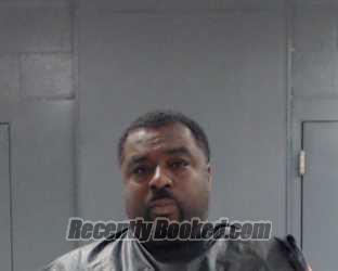 Recent Mugshot Image for CARLOS OLISSIO CARTER in Hunt County, Texas