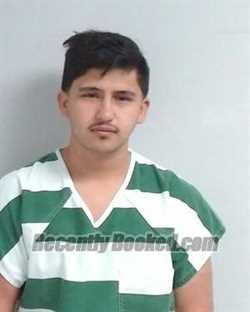 Recent Mugshot Image for Isaac Miguel Marquez in Hutchinson County, Texas