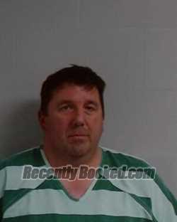 Recent Mugshot Image for Eric Matthew Vasbinder in Hutchinson County, Texas