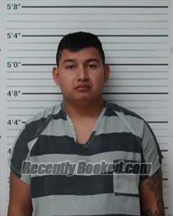 Recent Mugshot Image for Victor Antonio Estrada-Ramirez in Kerr County, Texas