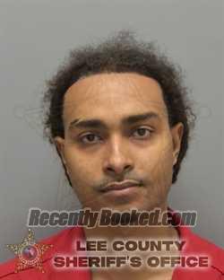 Recent Mugshot Image for TAHJE DEQUON ROBINSON in Lee County, Florida