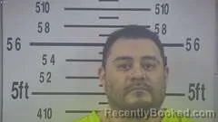 Recent Mugshot Image for GERARDO MUNOZ - MARTINEZ in Kleberg County, Texas