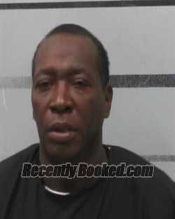 Recent Mugshot Image for CHRISTOPHER ANTIOWN SWEARGIN in Lubbock County, Texas