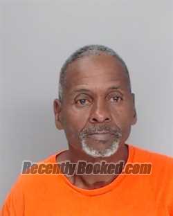 Recent Mugshot Image for LONNELL DAVIS in Nueces County, Texas