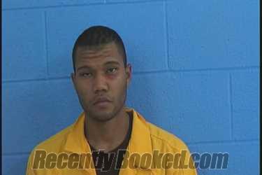 Recent Mugshot Image for SEAN MALACHI RENDON in Parmer County, Texas