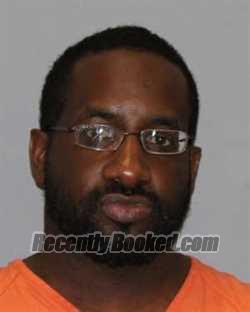 Recent Mugshot Image for TREQUINTON GREEN in Robertson County, Texas