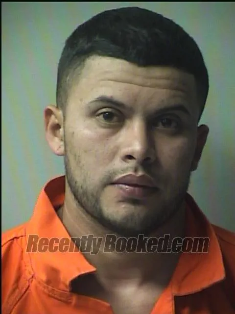 Recent Mugshot Image for KEVIN ARMANDO VALLE-CRUZ in Okaloosa County, Florida