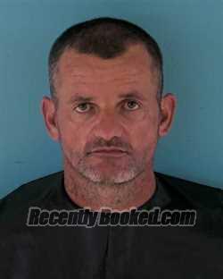 Recent Mugshot Image for LOREN WILLIAM JOHNSTON in Okeechobee County, Florida