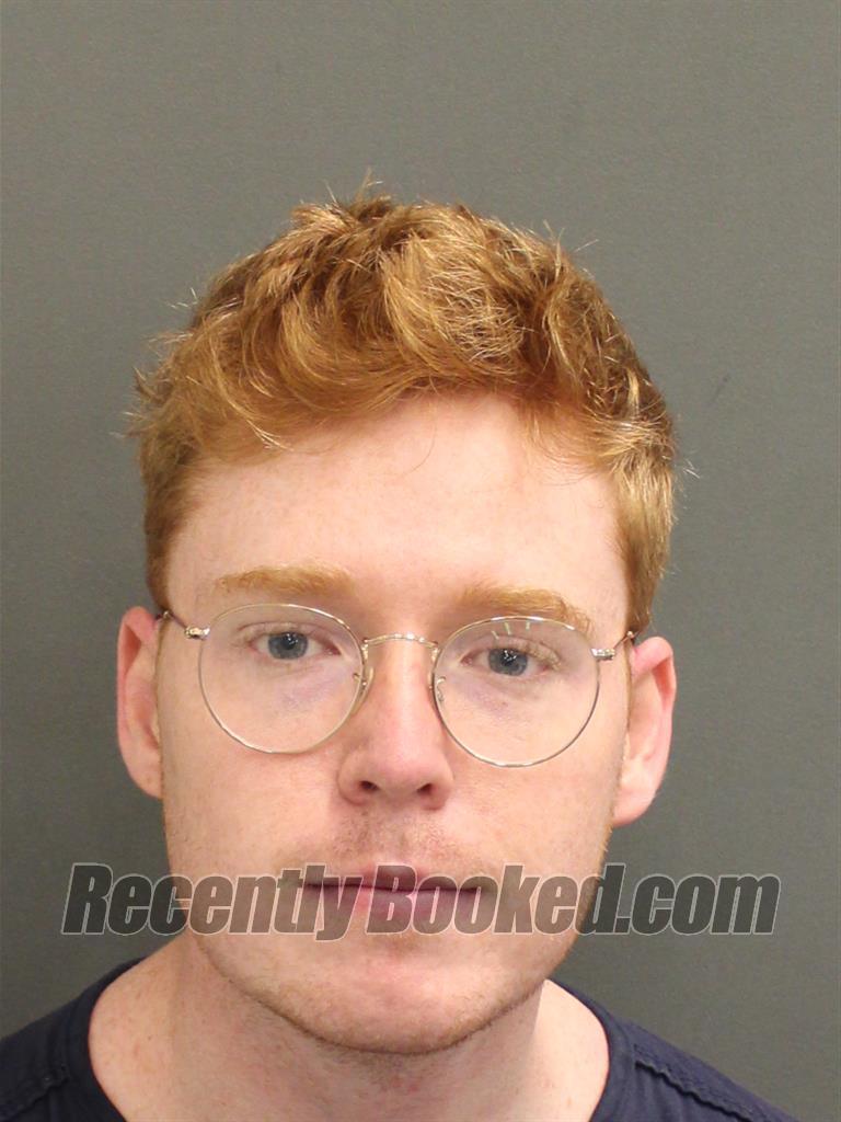 Recent Booking / Mugshot for CHASE WILLIAM WALKER in Orange County, Florida