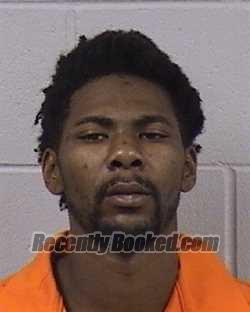 Recent Mugshot Image for TRAVEUNTA RESHAUD WILBOURN in Dickinson County, Kansas