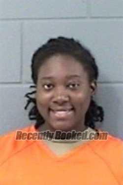 Recent Mugshot Image for ANGELIQUE DENISE MOMBRUN in Geary County, Kansas