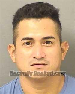 Recent Booking / Mugshot for OMAR RODRIGUEZ in Palm Beach County, Florida