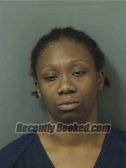 Recent Booking / Mugshot for BREANNA LASHAUN ALLEN in Palm Beach County