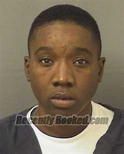 Recent Mugshot Image for YASMINE SAFIYA SLOANE in Palm Beach County, Florida