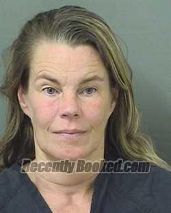 Recent Mugshot Image for SARAH ELIZABETH CARLSON in Palm Beach County, Florida