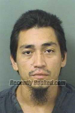 Recent Mugshot Image for GIOVANNI LOPEZ in Palm Beach County, Florida