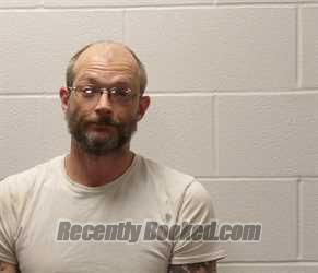 Recent Mugshot Image for ROBERT EDWORD SHANE in Coshocton County, Ohio