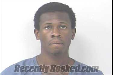 Recent Mugshot Image for Tevin Oliveyan Thomas in St Lucie County, Florida
